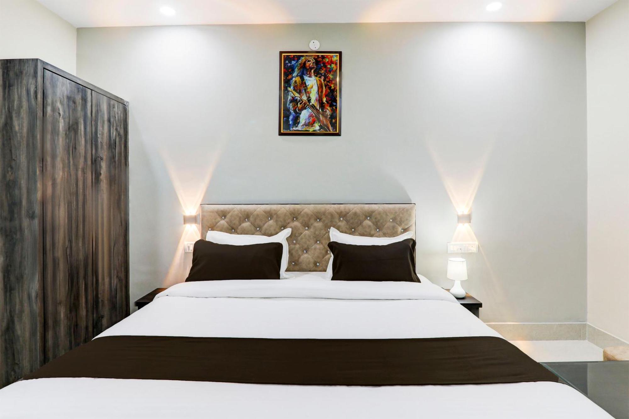 Super Townhouse Gls International Hotel Lucknow Luaran gambar