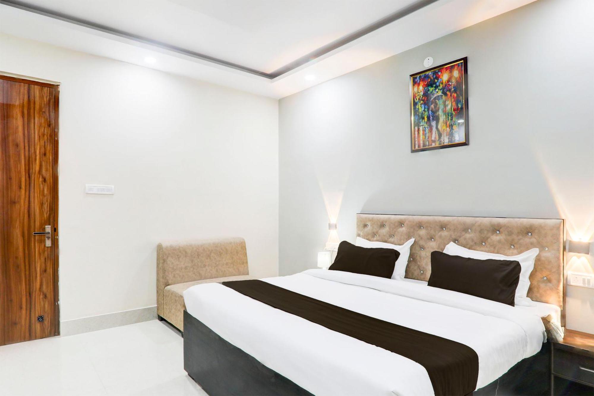 Super Townhouse Gls International Hotel Lucknow Luaran gambar